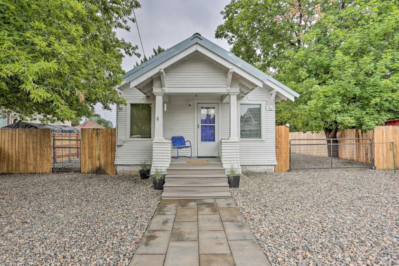 Pet-Friendly Baker City Escape With Private Yard! Екстер'єр фото